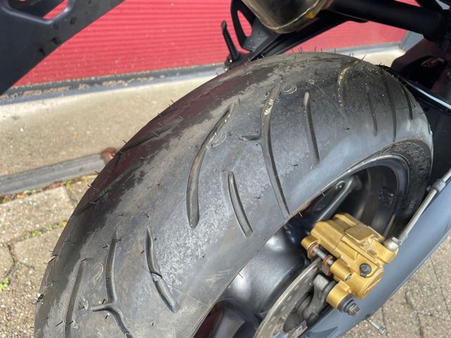 triumph - street-triple-675