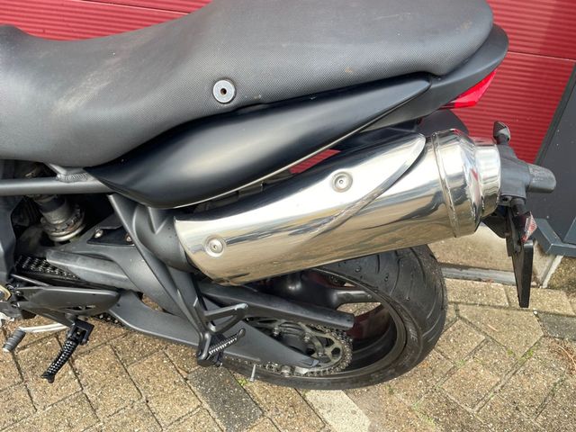 triumph - street-triple-675