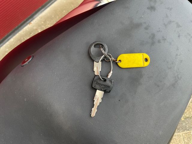 triumph - street-triple-675