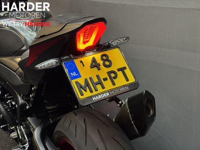 suzuki - gsx-r-1000-yoshimura