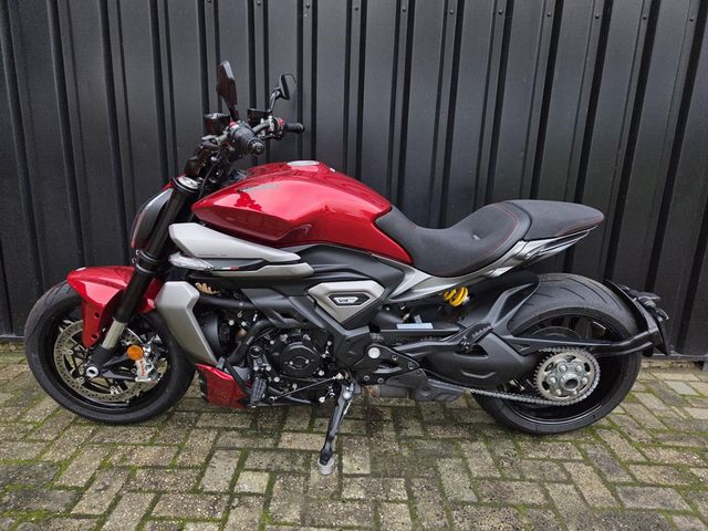ducati - xdiavel-v4