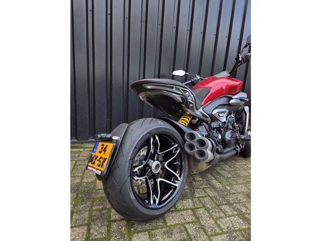 ducati - xdiavel-v4