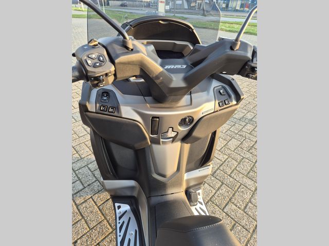 piaggio - mp3-530-hpe-advance-exlusive