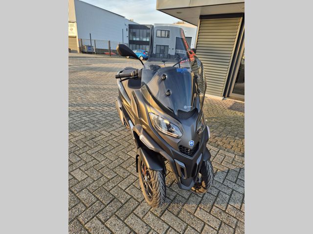 piaggio - mp3-530-hpe-advance-exlusive