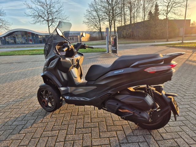 piaggio - mp3-530-hpe-advance-exlusive