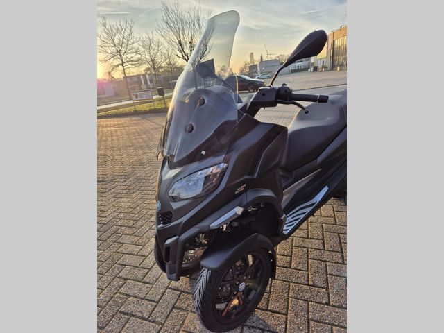 piaggio - mp3-530-hpe-advance-exlusive