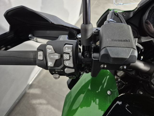 kawasaki - versys-1100-se