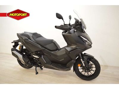 HONDA ADV 350 – foto 2