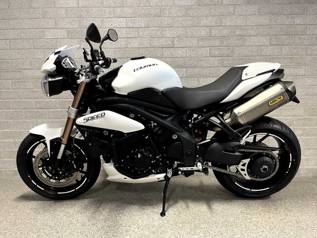 triumph - speed-triple-1050-abs