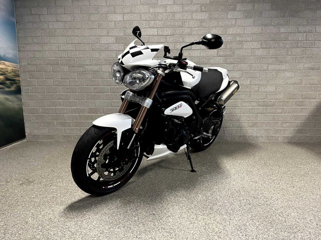 triumph - speed-triple-1050-abs