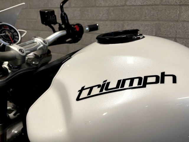 triumph - speed-triple-1050-abs