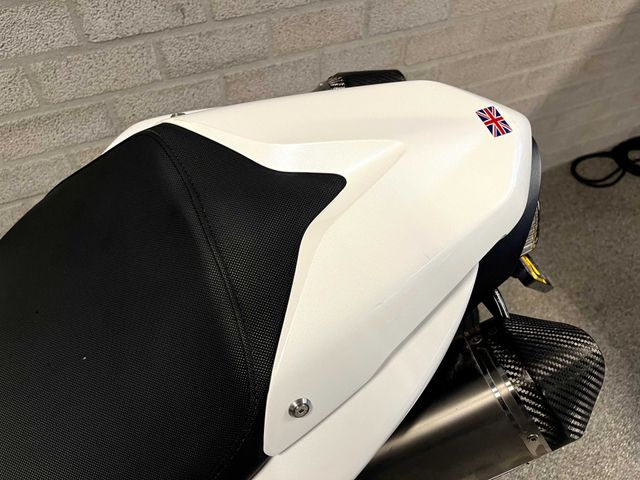 triumph - speed-triple-1050-abs