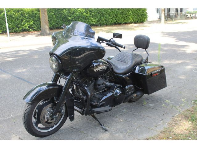 harley-davidson - street-glide