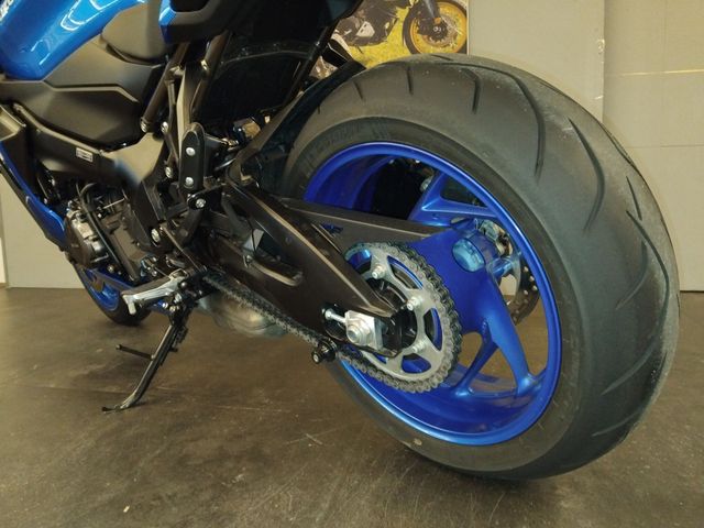 suzuki - gsx-s-1000-gt