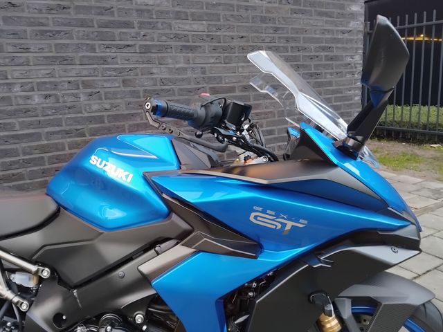 suzuki - gsx-s-1000-gt