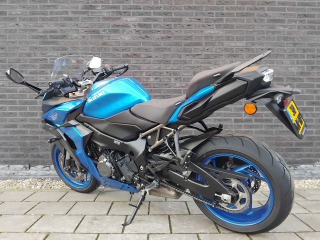 suzuki - gsx-s-1000-gt