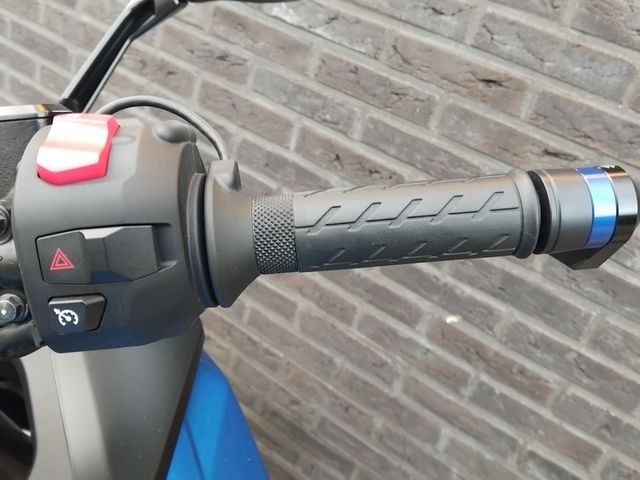 suzuki - gsx-s-1000-gt