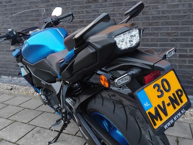 suzuki - gsx-s-1000-gt