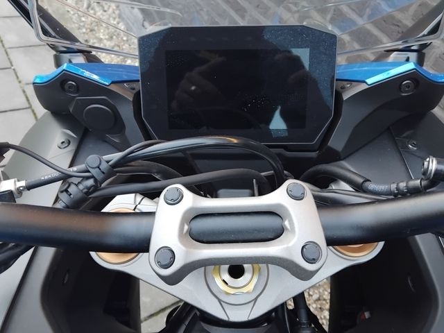 suzuki - gsx-s-1000-gt