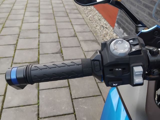 suzuki - gsx-s-1000-gt