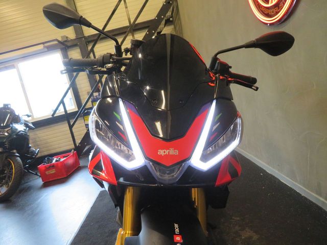 aprilia - tuono--v4-1100-factory