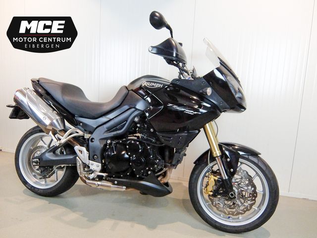 triumph - tiger-1050