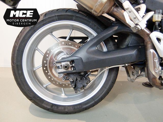 triumph - tiger-1050