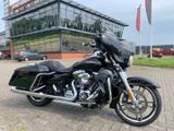 HARLEY-DAVIDSON STREET GLIDE SPECIAL FLHXS
