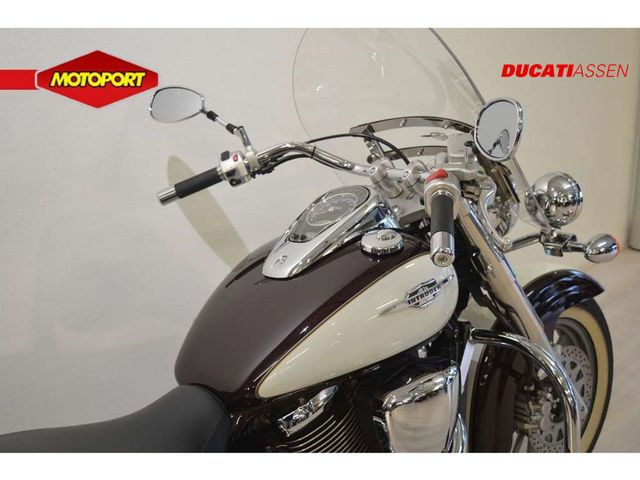 suzuki - c-800-intruder