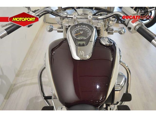 suzuki - c-800-intruder