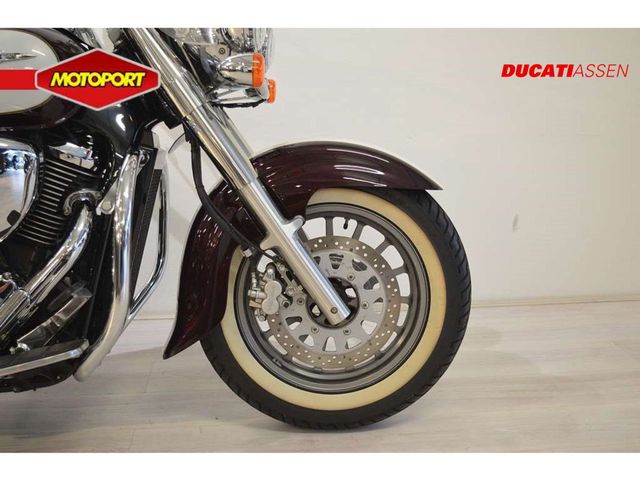 suzuki - c-800-intruder