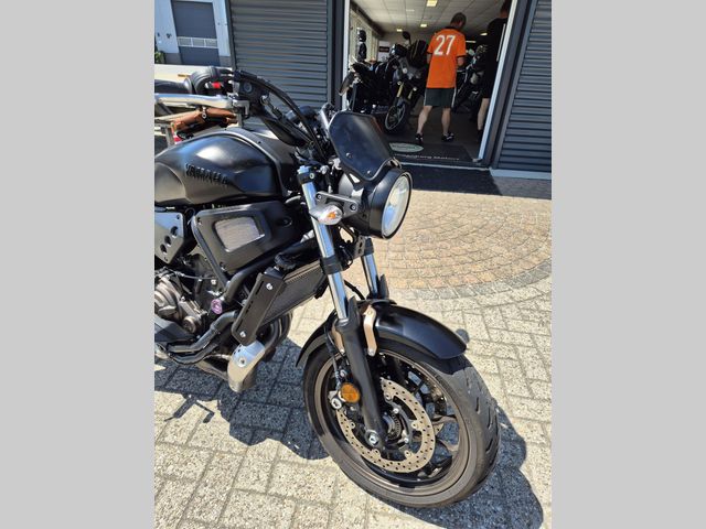 yamaha - xsr-700