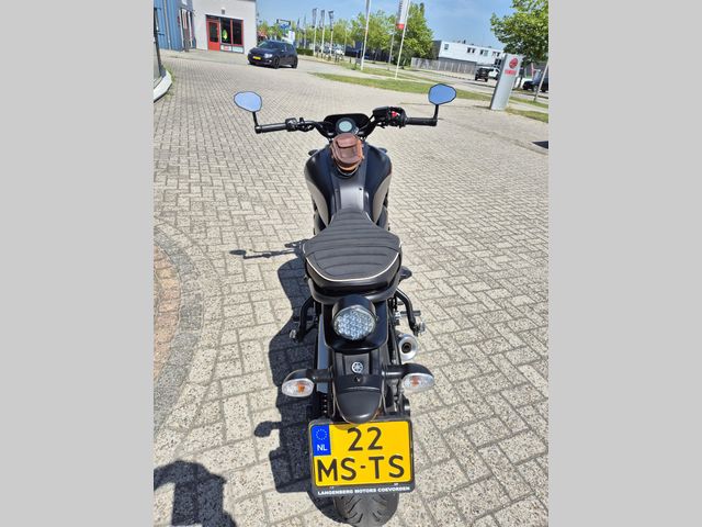 yamaha - xsr-700