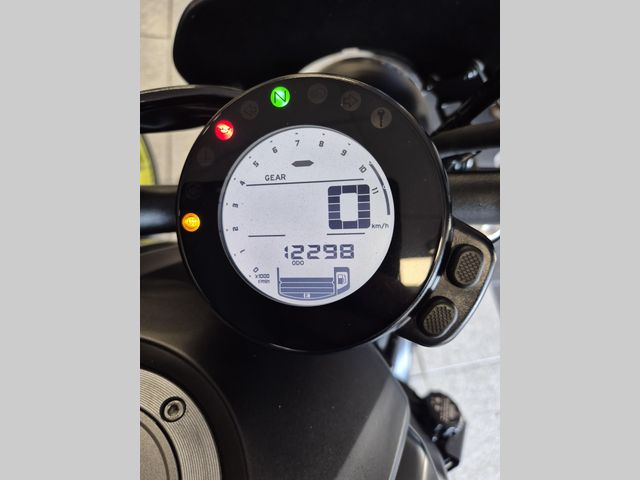 yamaha - xsr-700