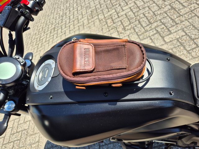 yamaha - xsr-700