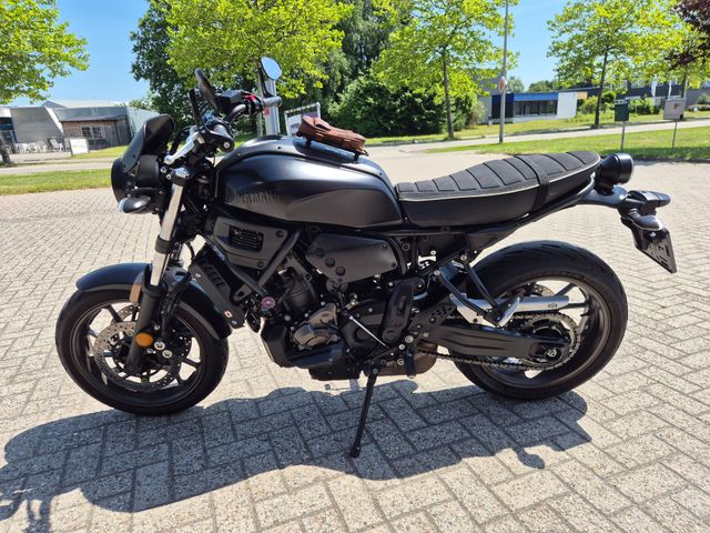 yamaha - xsr-700