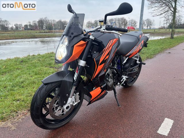 ktm - 990-super-duke