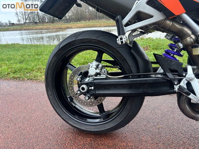 ktm - 990-super-duke