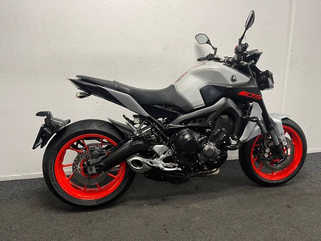 yamaha - mt-09