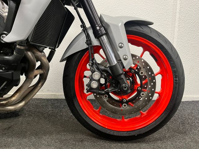 yamaha - mt-09