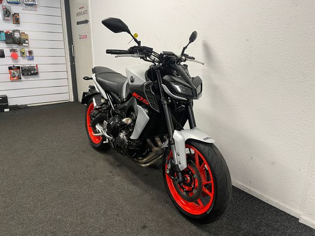 yamaha - mt-09