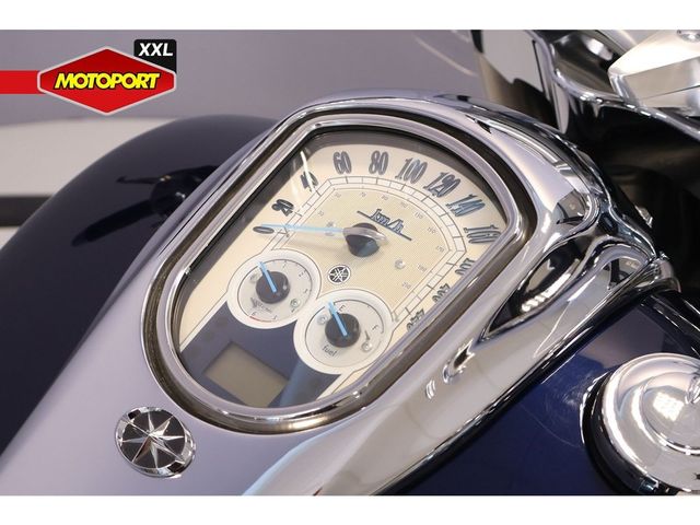 yamaha - xv-1900-midnight-star