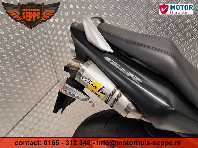 suzuki - gsr-600