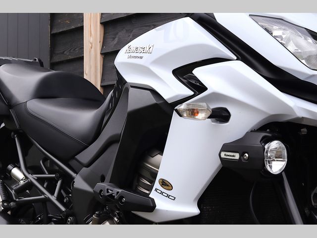 kawasaki - versys-1000-tourer
