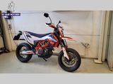 KTM 690 SMC R