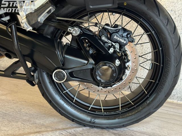 bmw - r-1250-gs-triple-black