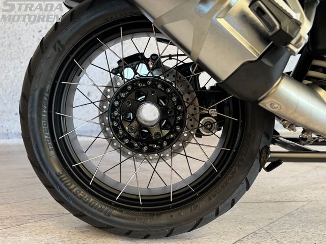 bmw - r-1250-gs-triple-black