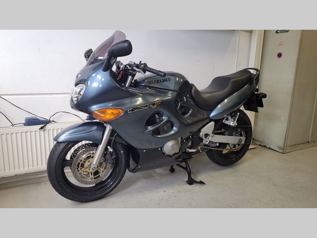 suzuki - gsx-750-f-katana