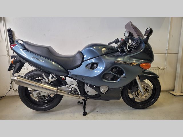 suzuki - gsx-750-f-katana