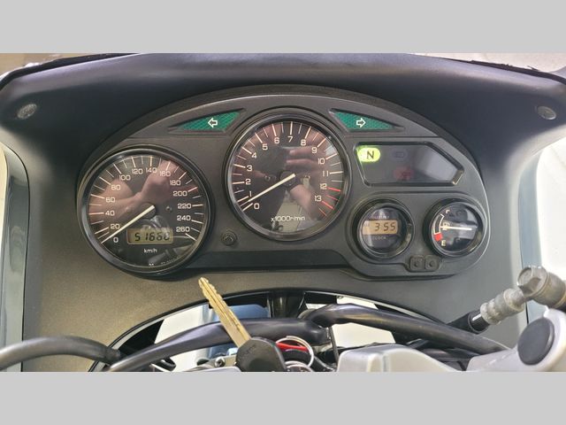 suzuki - gsx-750-f-katana